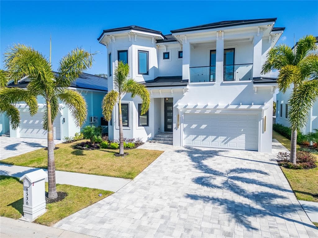 6536 SIMONE SHORES CIRCLE photo 1