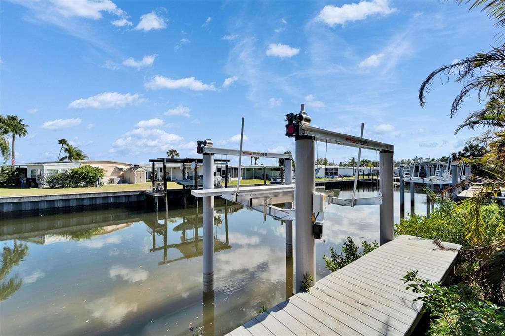 6536 SIMONE SHORES CIRCLE photo 5