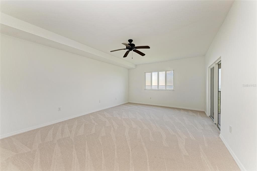 93 VIVANTE BOULEVARD 9336 photo 22