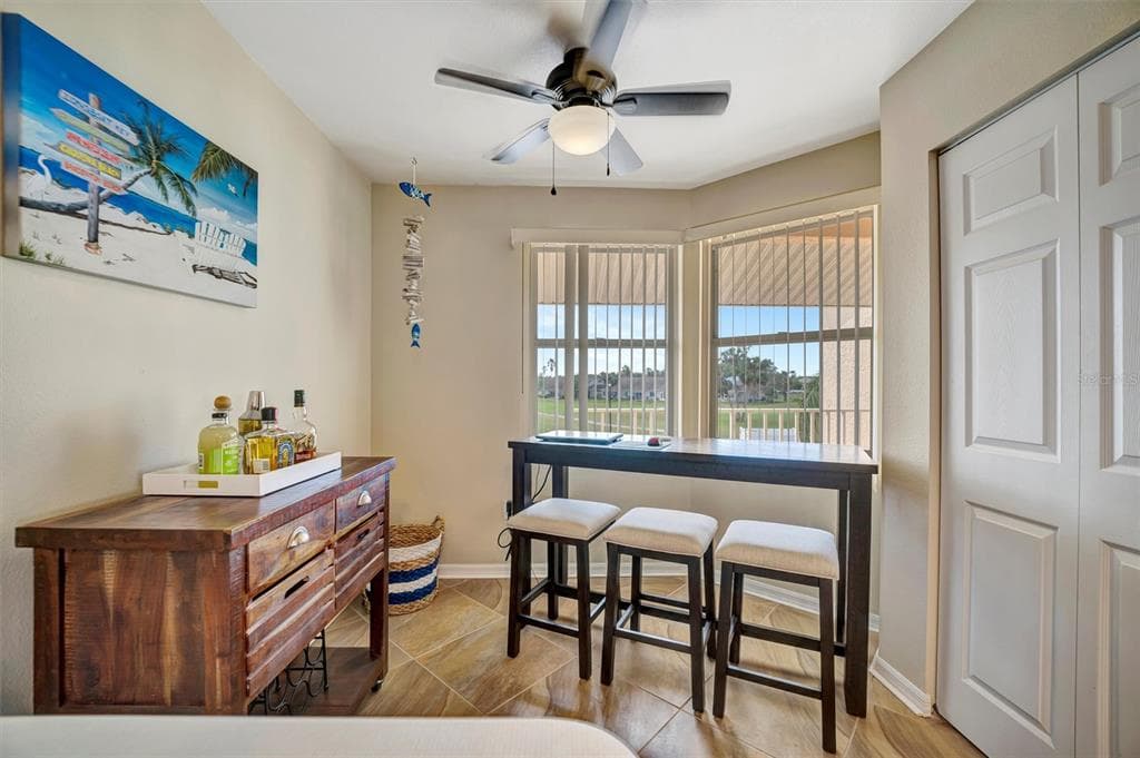 1620 FAIRWAY TRACE B photo 12