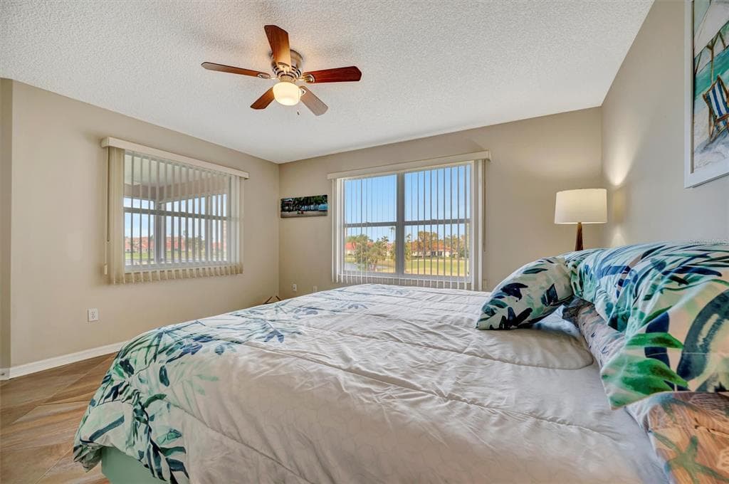 1620 FAIRWAY TRACE B photo 24
