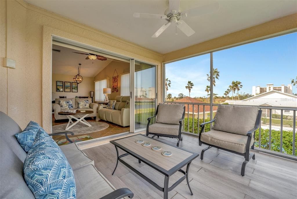 1620 FAIRWAY TRACE B photo 18