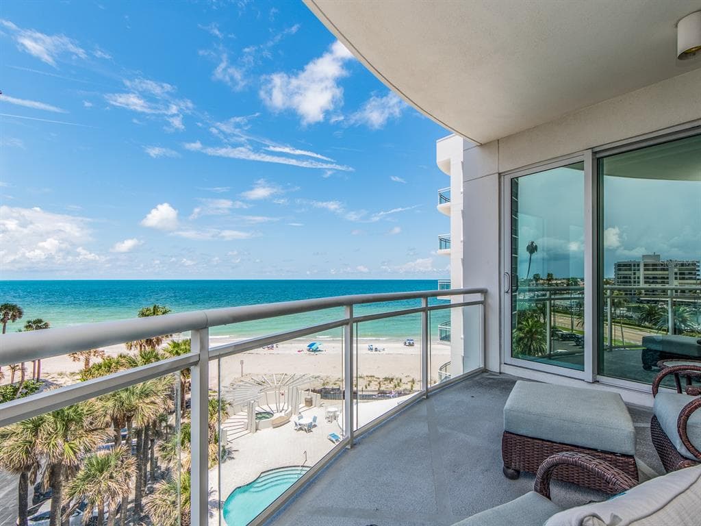 1590 GULF BOULEVARD 501 photo 22