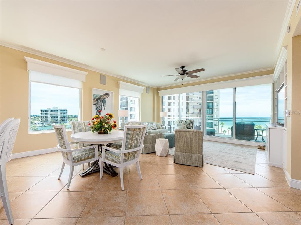 1590 GULF BOULEVARD 501 photo 11