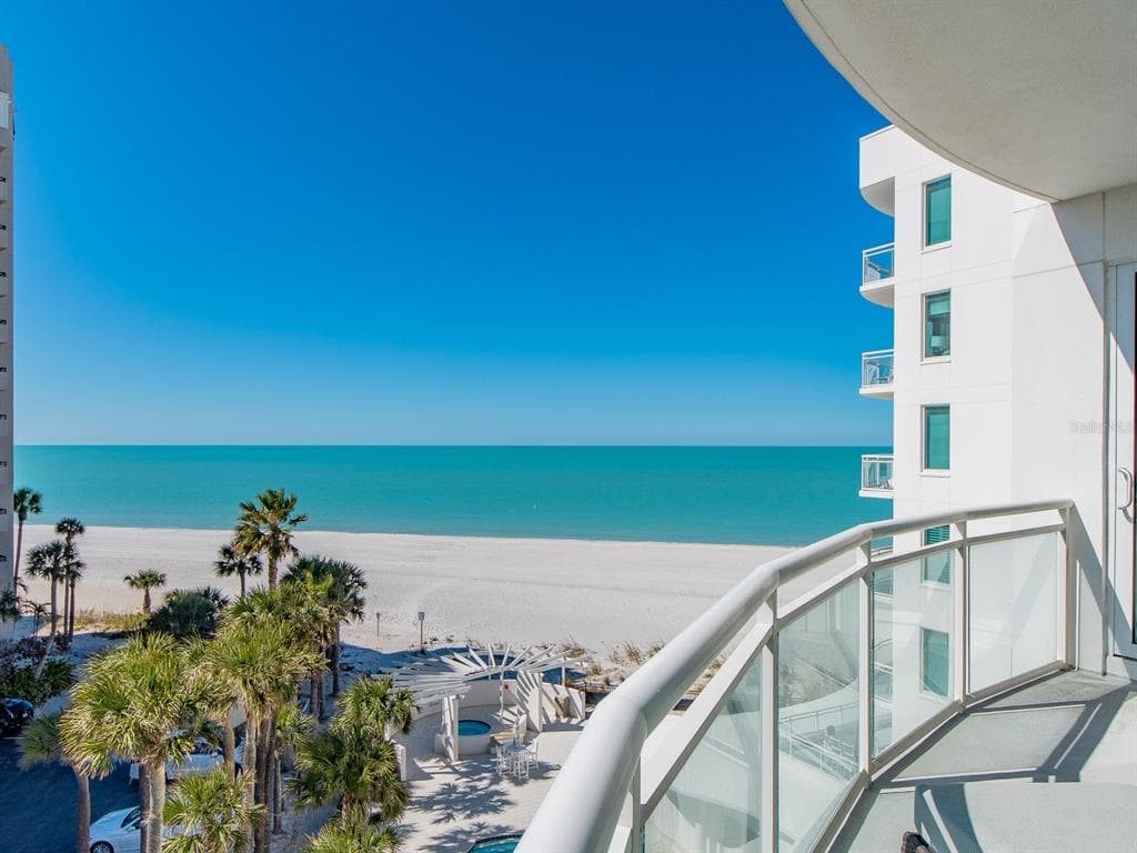 1590 GULF BOULEVARD 501 photo 19