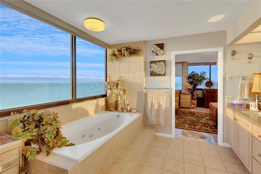 1600 GULF BOULEVARD 512 photo 23