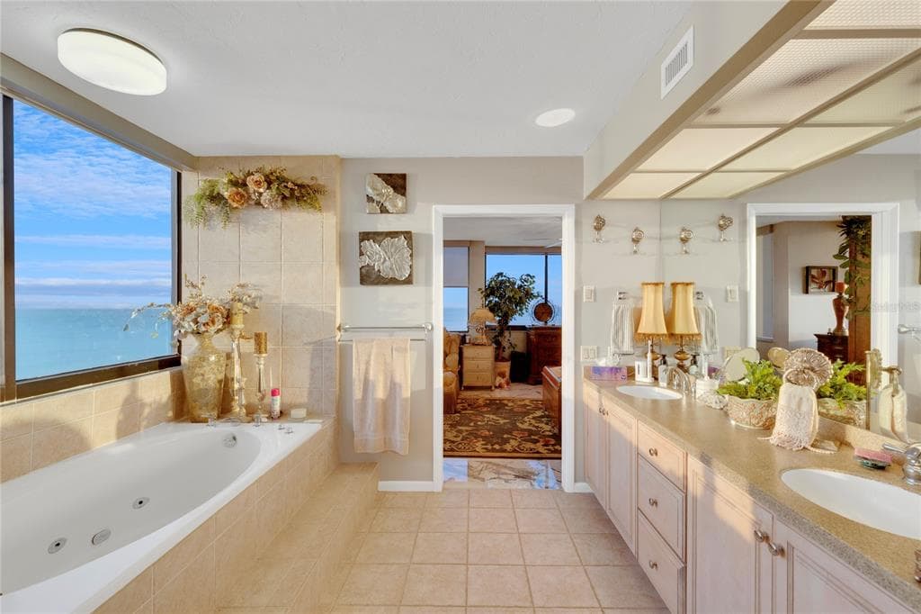 1600 GULF BOULEVARD 512 photo 24