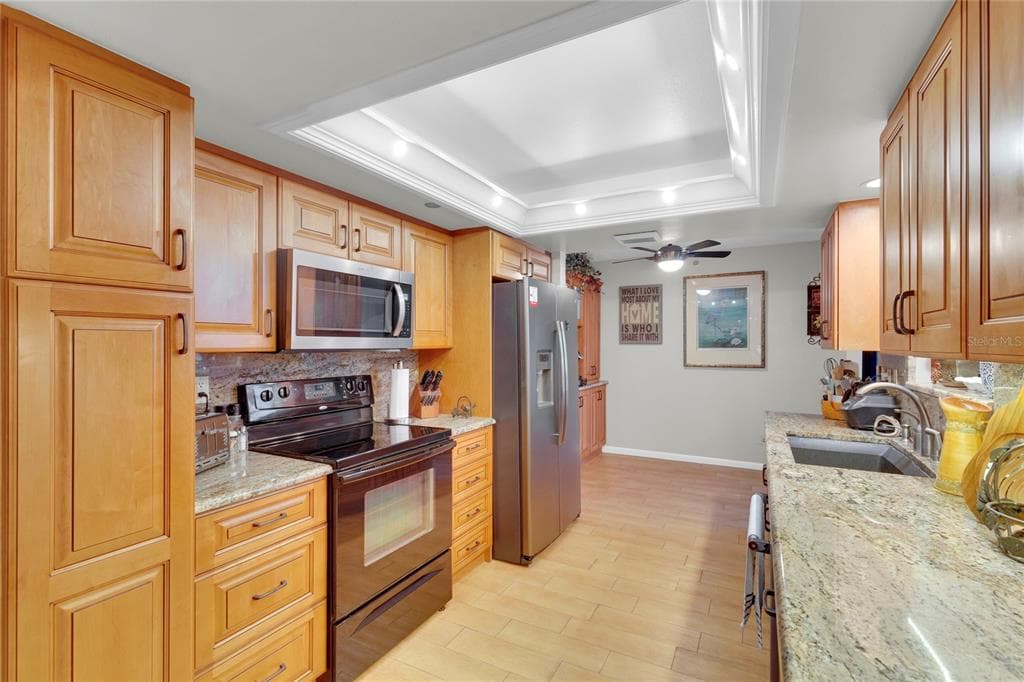 1600 GULF BOULEVARD 512 photo 14