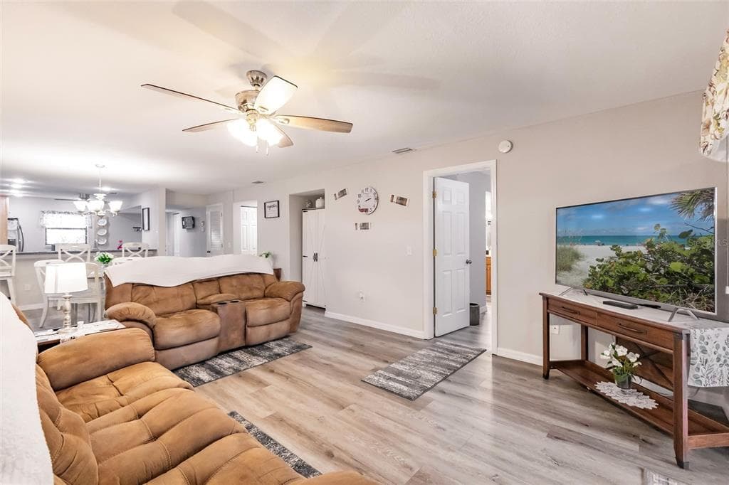 175 KINGS HIGHWAY 538 photo 9