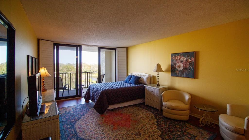 100 OAKMONT LANE 605 photo 17