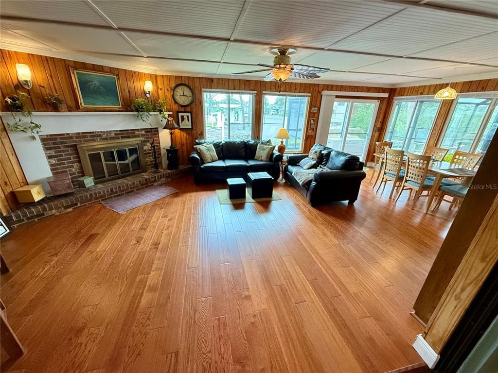 468 CEIL DRIVE photo 25