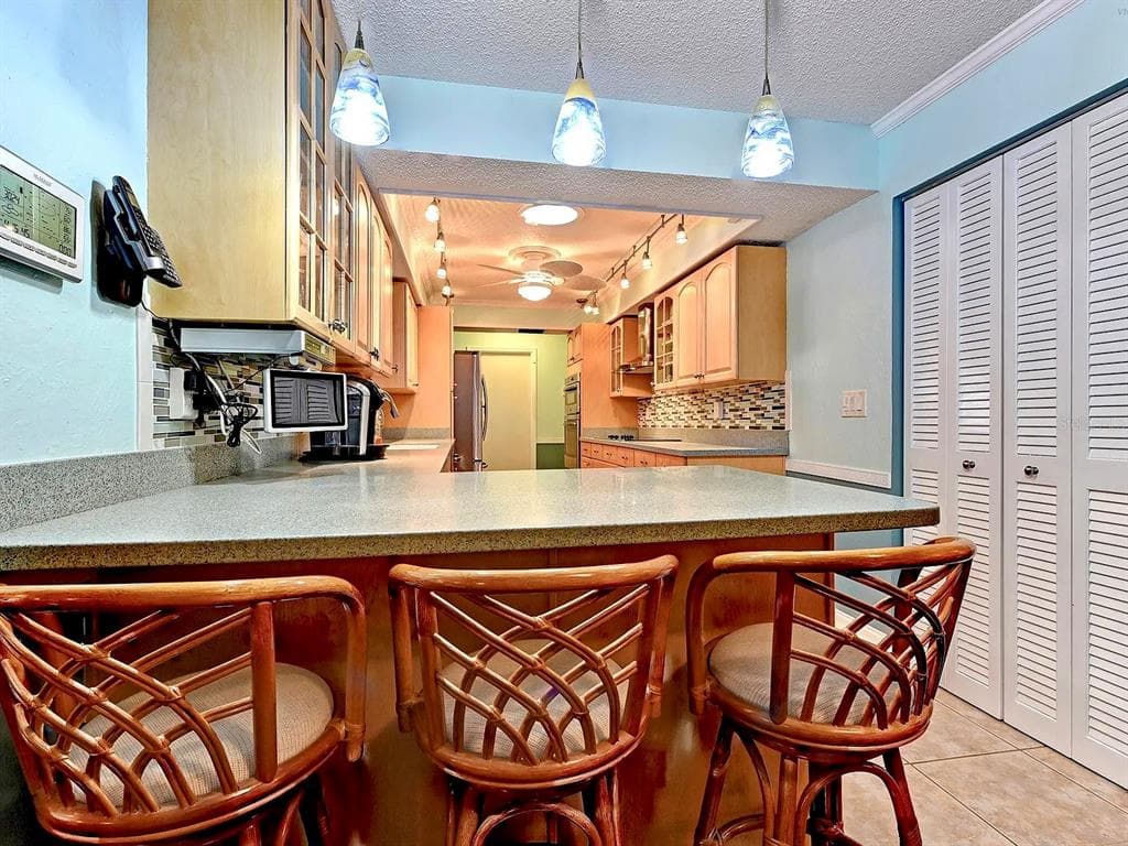 468 CEIL DRIVE photo 21