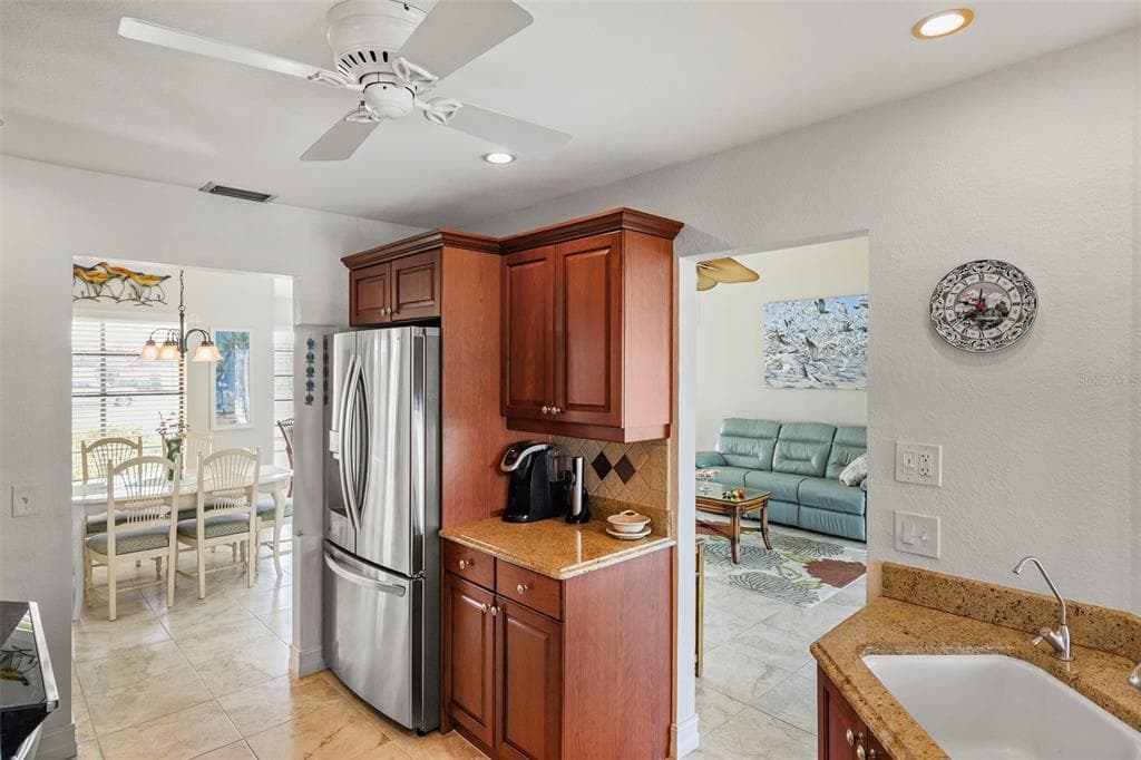 611 BAL HARBOR BOULEVARD photo 20