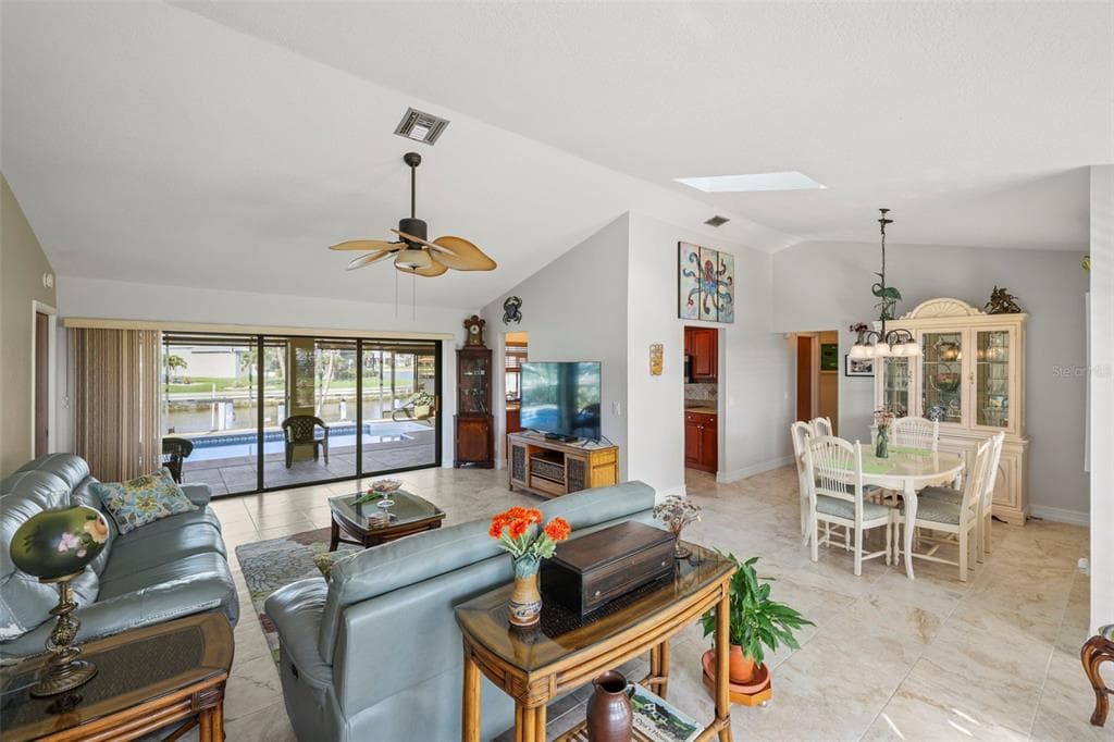 611 BAL HARBOR BOULEVARD photo 11