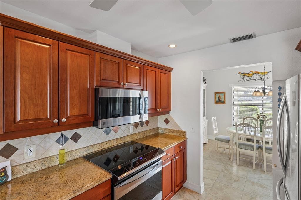 611 BAL HARBOR BOULEVARD photo 21