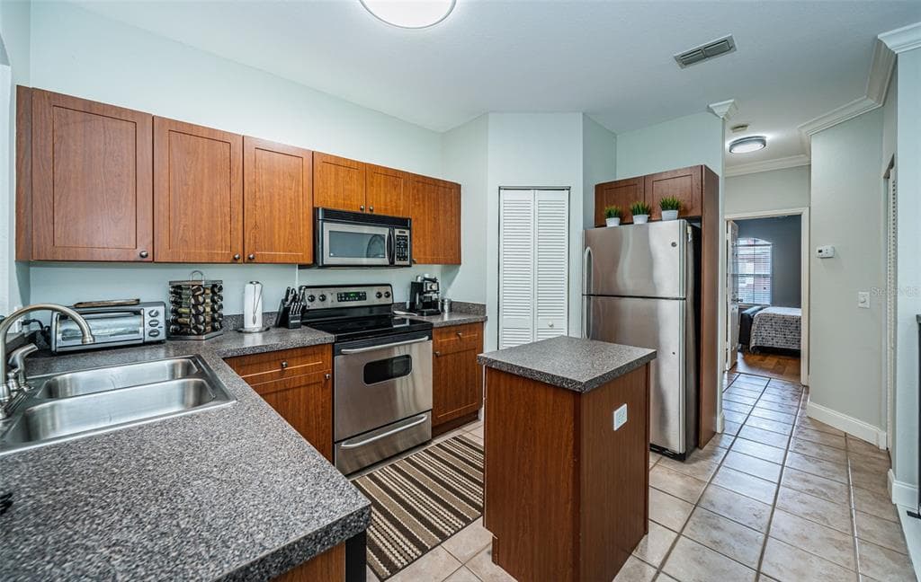 2138 CHIANTI PLACE 142 photo 10