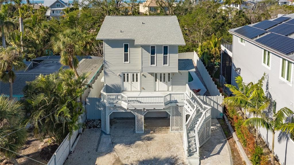 462 ISLAND CIRCLE 1