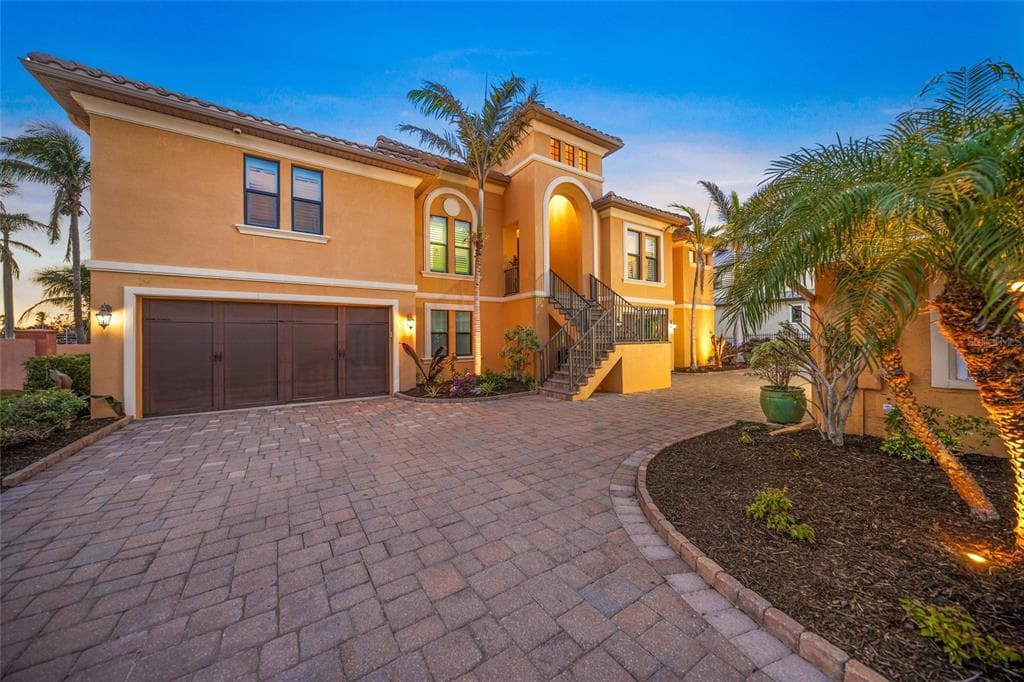 471 BAYSHORE ROAD photo 2