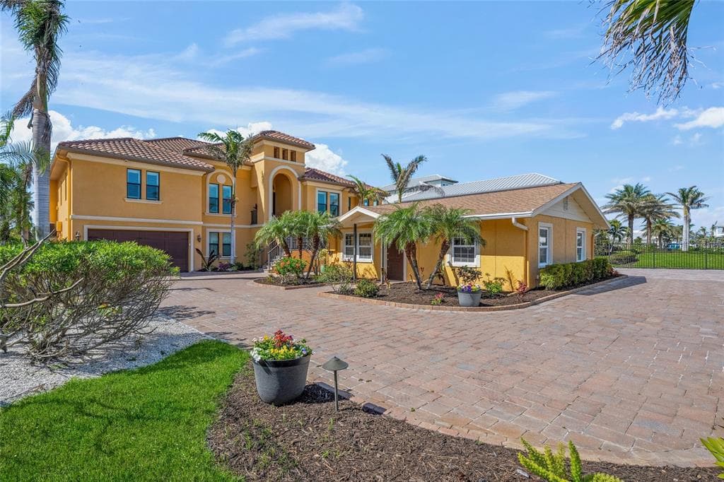 471 BAYSHORE ROAD photo 9