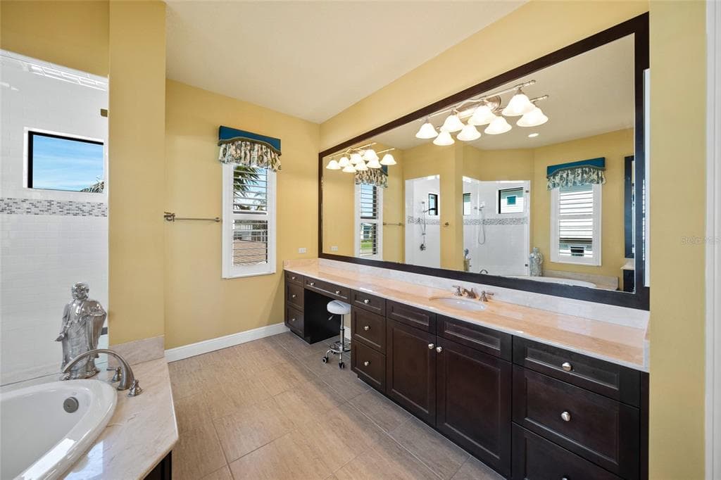 471 BAYSHORE ROAD photo 21