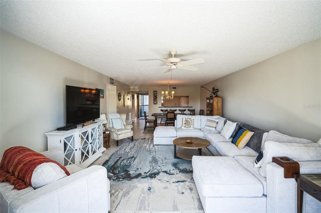 1000 RIVERSIDE DRIVE B102 photo 3