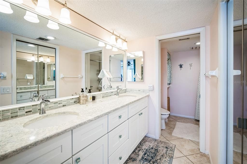 1000 RIVERSIDE DRIVE B102 photo 14