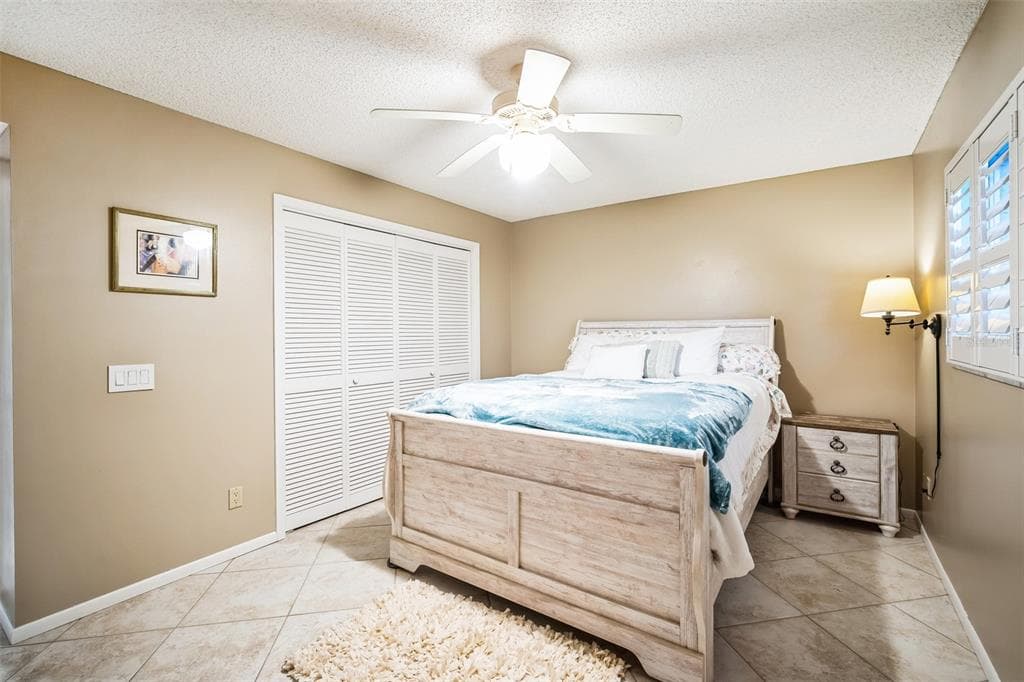 1000 RIVERSIDE DRIVE B102 photo 15