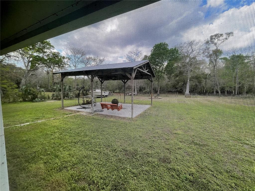 490 S MINSTREL AVENUE photo 23