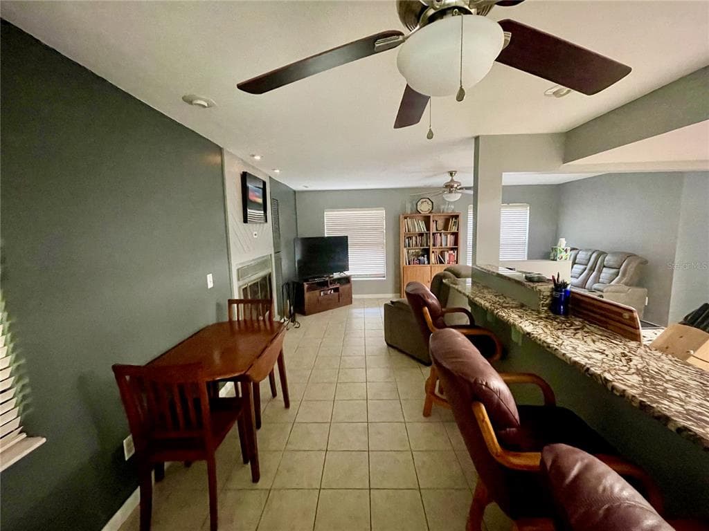 490 S MINSTREL AVENUE photo 7