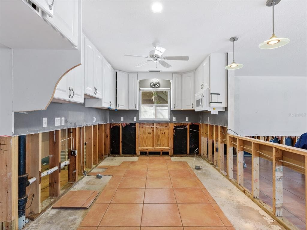 1374 MOONMIST DRIVE B1 photo 20