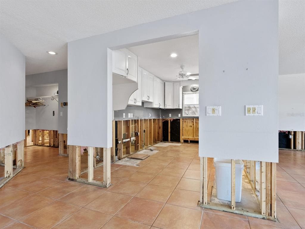 1374 MOONMIST DRIVE B1 photo 19