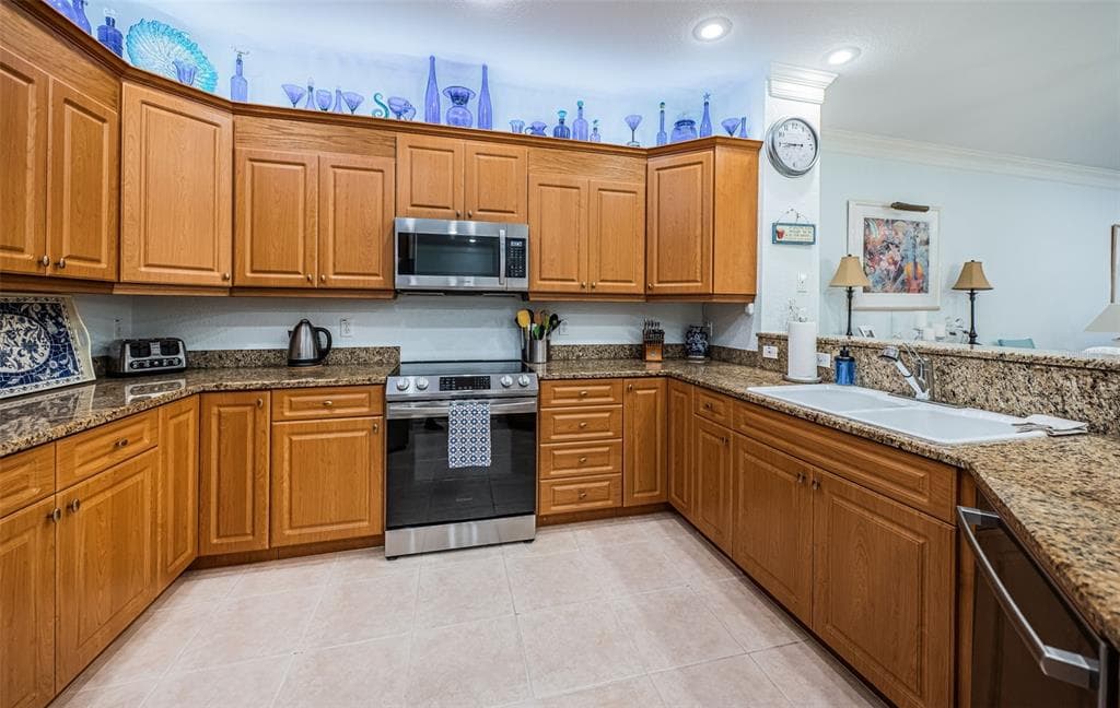 11595 GULF BOULEVARD 6 photo 14