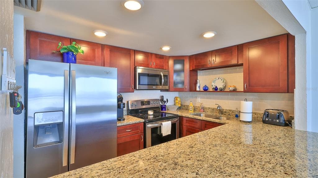 3051 S ATLANTIC AVENUE 2206 photo 4