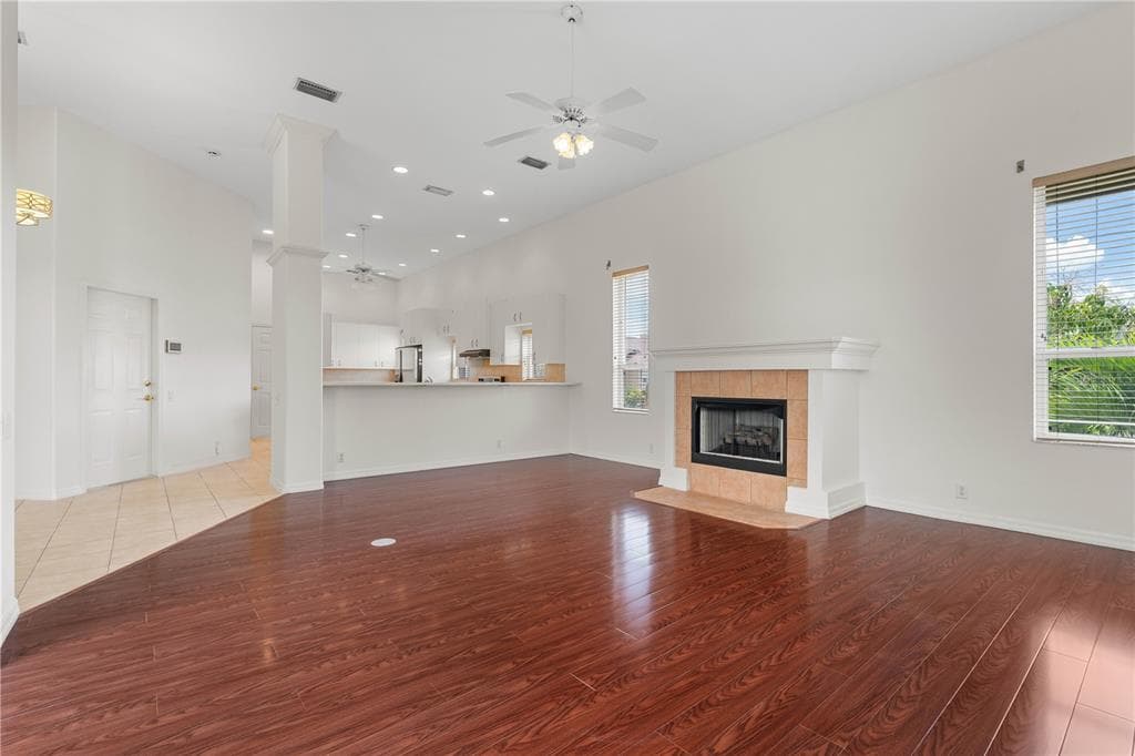 250 GEORGE ROAD photo 8
