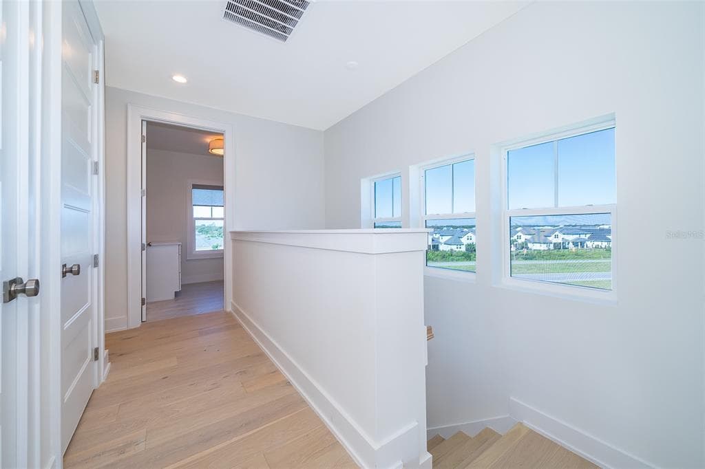 204 SURFVIEW LANE photo 24