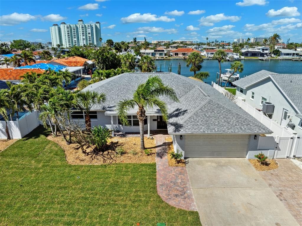 6410 3RD PALM POINT photo 1