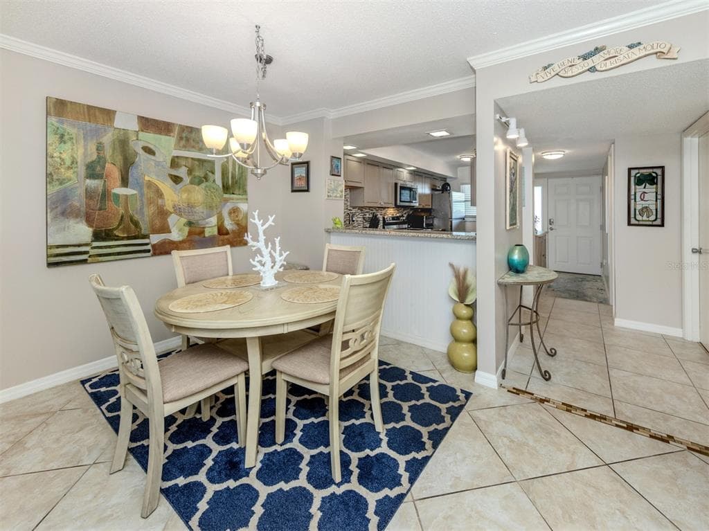 950 TARPON CENTER DRIVE 506 photo 10