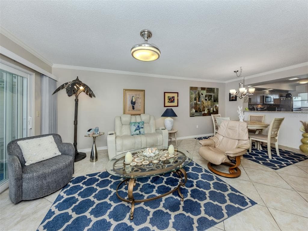 950 TARPON CENTER DRIVE 506 photo 11
