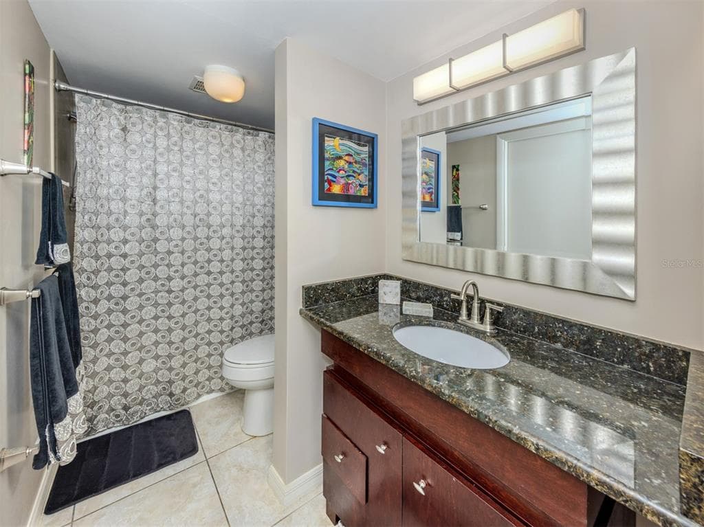 950 TARPON CENTER DRIVE 506 photo 21