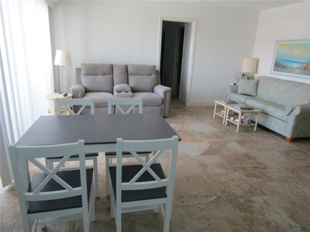 1255 TARPON CENTER DRIVE 503 photo 5