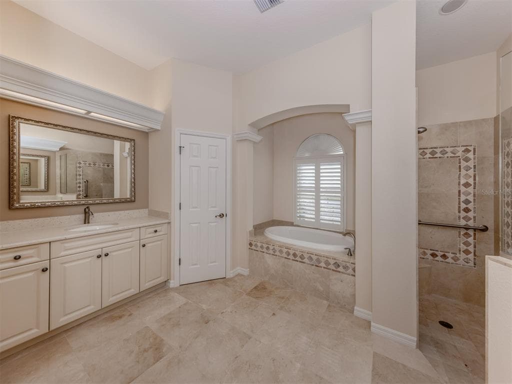 692 EGRET WALK LANE photo 22