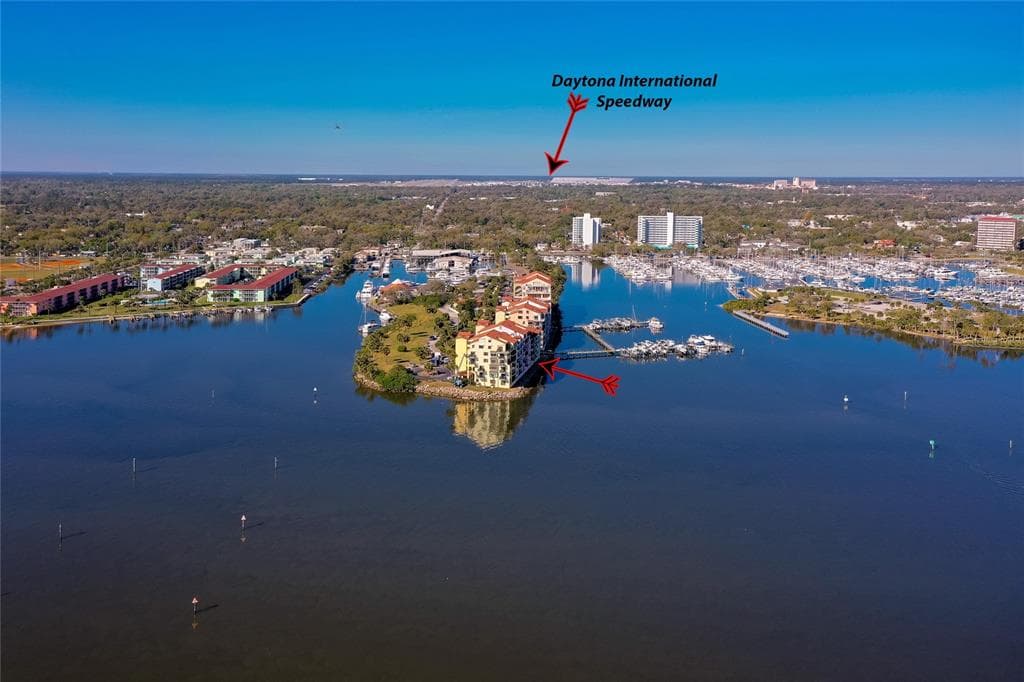 732 MARINA POINT DRIVE 7320 photo 11