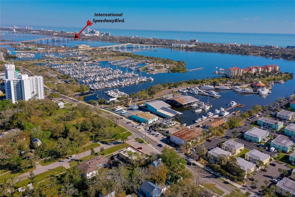 732 MARINA POINT DRIVE 7320 photo 8