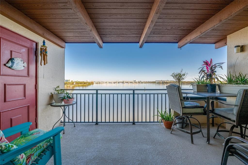 732 MARINA POINT DRIVE 7320 photo 21