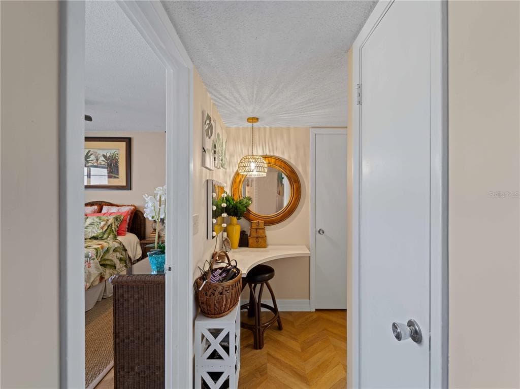 66 BOUNDARY BOULEVARD 275 photo 19