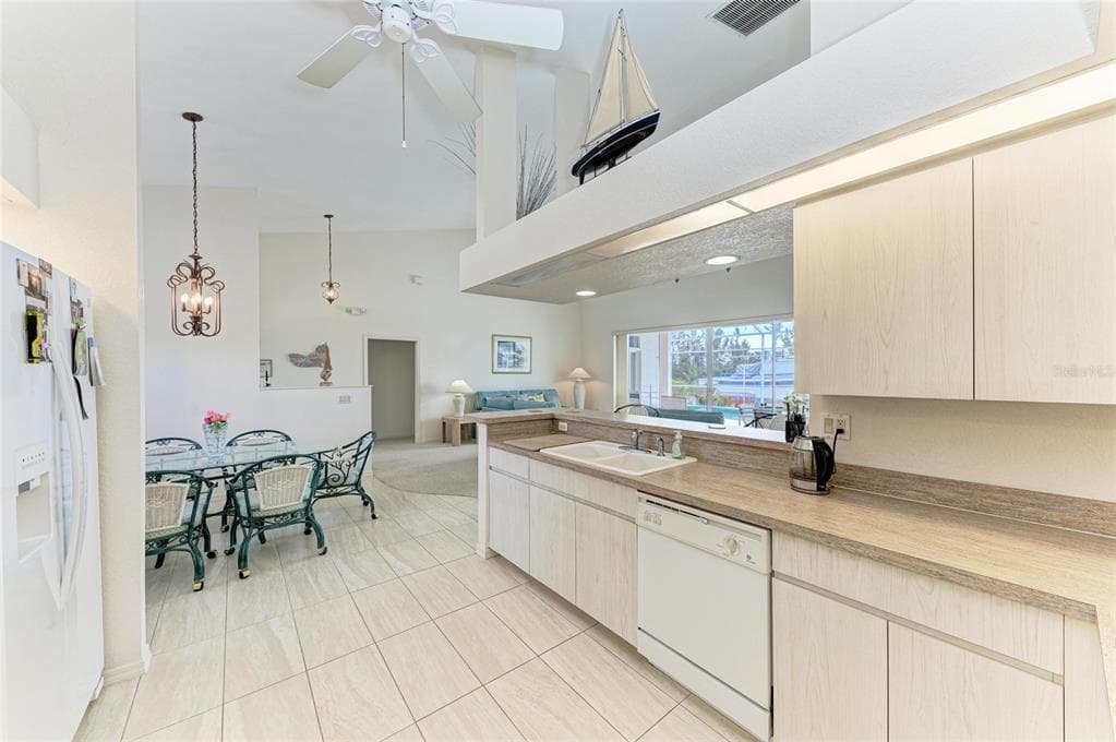 10640 AYEAR ROAD photo 22