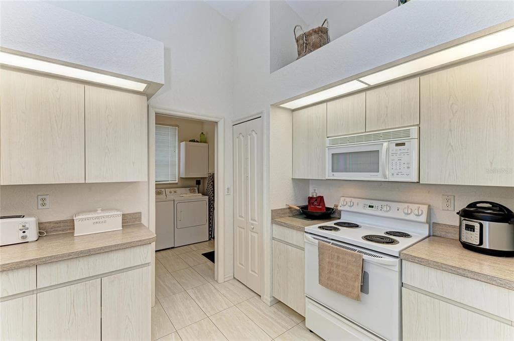 10640 AYEAR ROAD photo 21