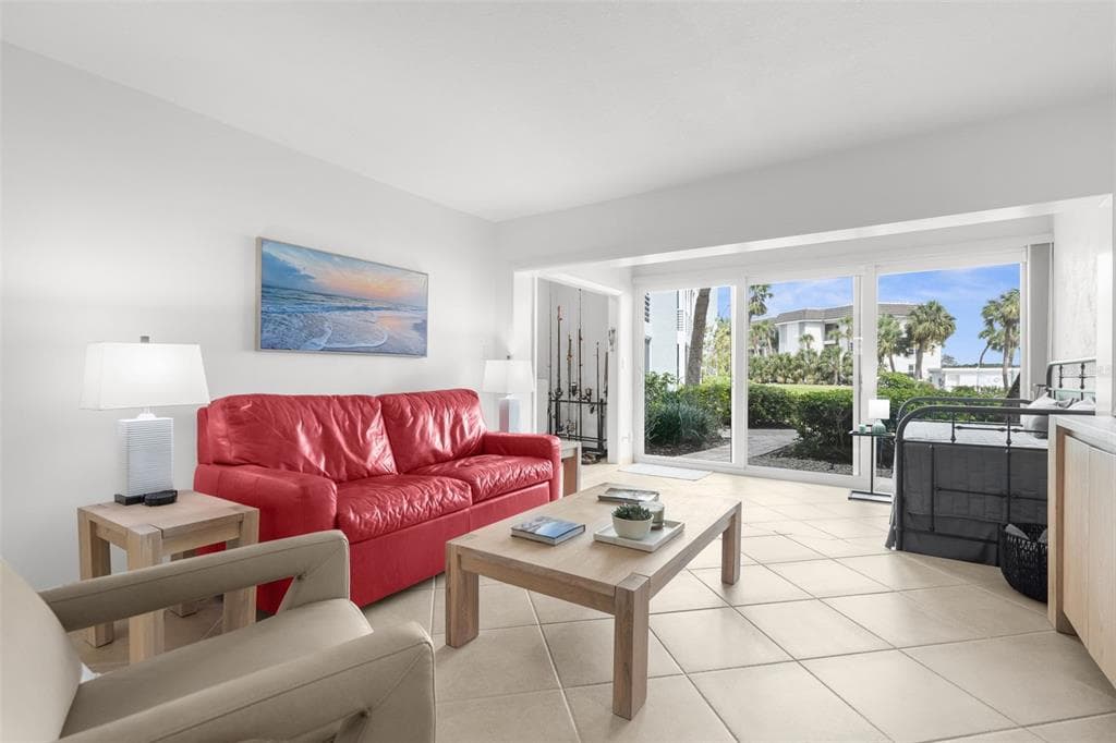 600 SUTTON PLACE 101B photo 6