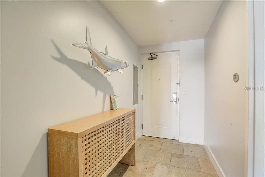 5325 MARINA DRIVE 423 photo 3