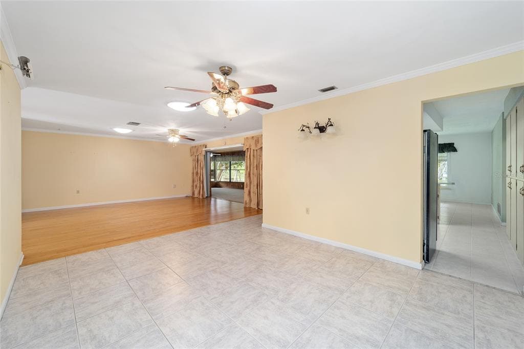 12180 MAPLE STREET photo 23